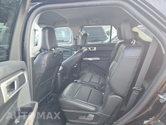 2023 Ford Explorer XLT - miniatura 13