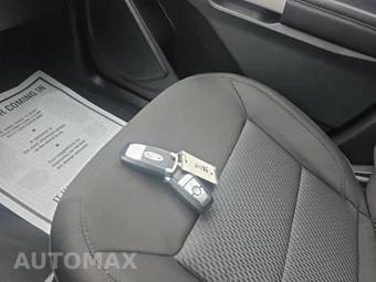 2023 Ford Explorer XLT - miniatura 22