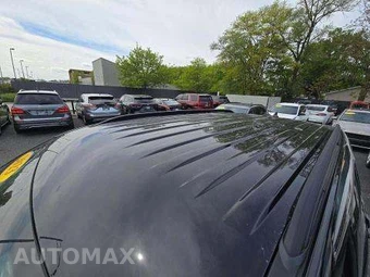 2023 Ford Explorer XLT - miniatura 13
