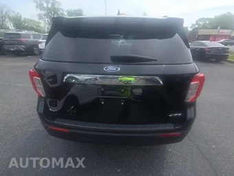 2023 Ford Explorer XLT - miniatura 4