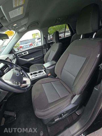 2023 Ford Explorer XLT - miniatura 7