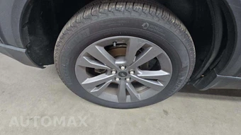 2023 Ford Explorer XLT - miniatura 14