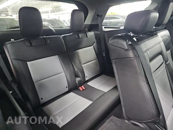 2023 Ford Explorer XLT - miniatura 37