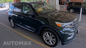 2023 Ford Explorer XLT - miniatura 3