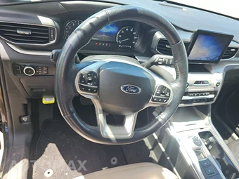 2023 Ford Explorer XLT - miniatura 36