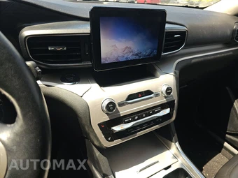2023 Ford Explorer XLT - miniatura 6