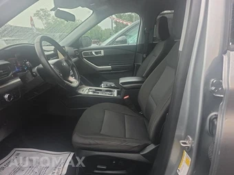 2023 Ford Explorer XLT - miniatura 13