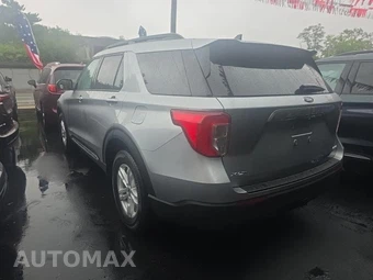 2023 Ford Explorer XLT - miniatura 6