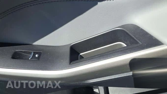 2023 Ford Explorer XLT - miniatura 19
