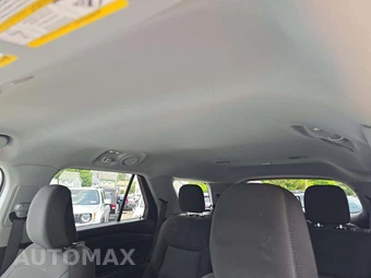 2023 Ford Explorer XLT - miniatura 11