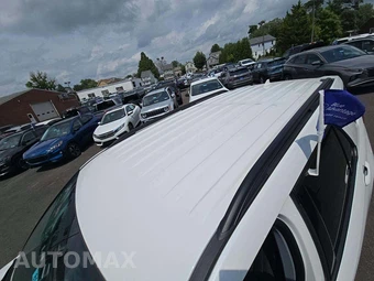 2023 Ford Explorer XLT - miniatura 12