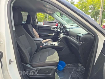 2023 Ford Explorer XLT - miniatura 19