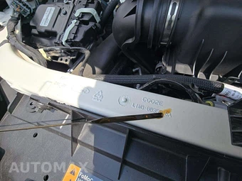 2023 Ford Explorer XLT - miniatura 22