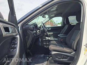 2023 Ford Explorer XLT - miniatura 6