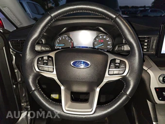 2023 Ford Explorer XLT - miniatura 10