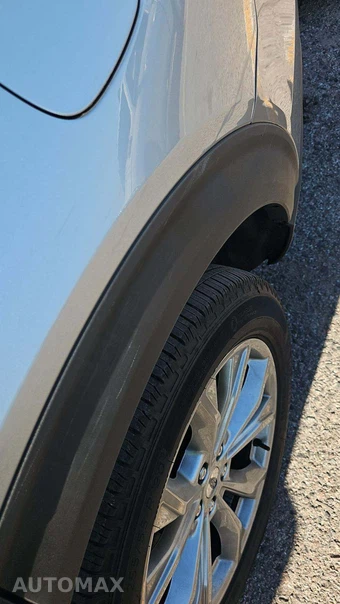 2023 Ford Explorer XLT - miniatura 34