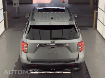 2023 Ford Explorer XLT - miniatura 5