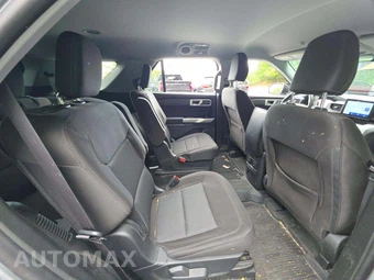 2023 Ford Explorer XLT - miniatura 17