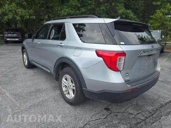 2023 Ford Explorer XLT - miniatura 2