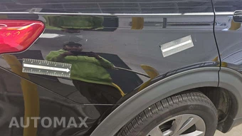 2023 Ford Explorer XLT - miniatura 24