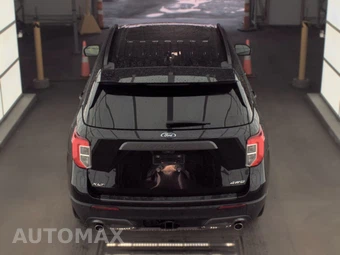 2023 Ford Explorer XLT - miniatura 5