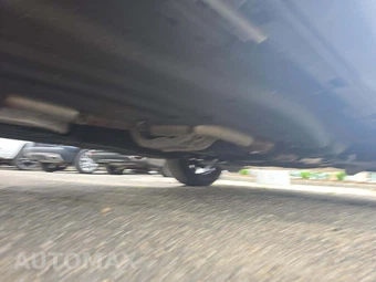 2023 Ford Explorer XLT - miniatura 18