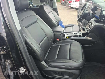 2023 Ford Explorer XLT - miniatura 19