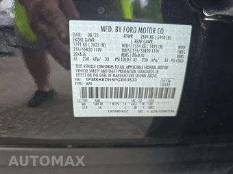 2023 Ford Explorer XLT - miniatura 5