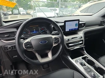 2023 Ford Explorer XLT - miniatura 14