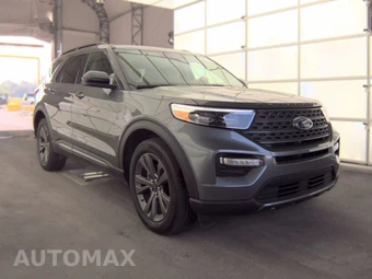 2023 Ford Explorer XLT - miniatura 3