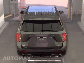 2023 Ford Explorer XLT - miniatura 5