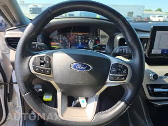 2023 Ford Explorer XLT - miniatura 10
