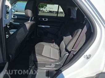 2023 Ford Explorer XLT - miniatura 13