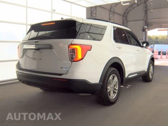 2023 Ford Explorer XLT - miniatura 4