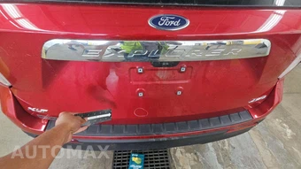 2023 Ford Explorer XLT - miniatura 30