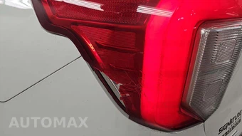 2023 Ford Explorer XLT - miniatura 26