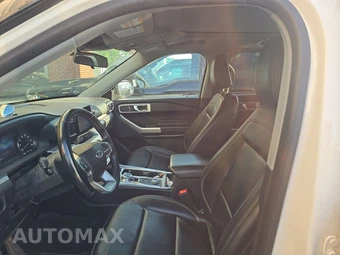 2023 Ford Explorer XLT - miniatura 5