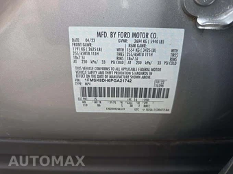 2023 Ford Explorer XLT - miniatura 5