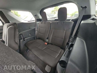 2023 Ford Explorer XLT - miniatura 14