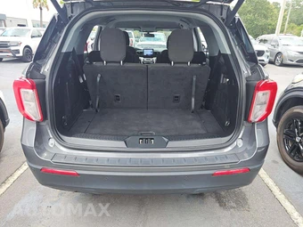 2023 Ford Explorer XLT - miniatura 15