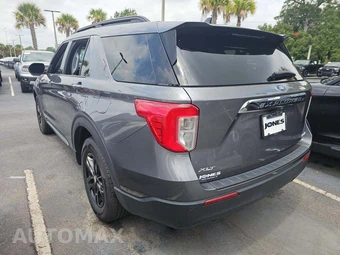2023 Ford Explorer XLT - miniatura 2