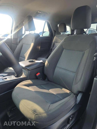 2023 Ford Explorer XLT - miniatura 6