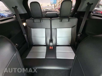 2023 Ford Explorer XLT - miniatura 11