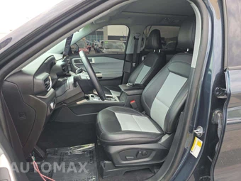 2023 Ford Explorer XLT - miniatura 3