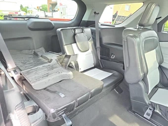 2023 Ford Explorer XLT - miniatura 24