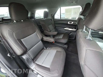 2023 Ford Explorer XLT - miniatura 17