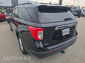 2023 Ford Explorer XLT - miniatura 2