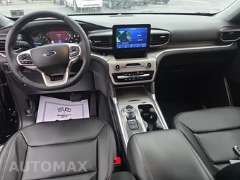 2023 Ford Explorer XLT - miniatura 8