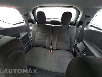 2023 Ford Explorer XLT - miniatura 14