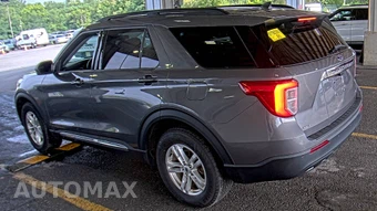 2023 Ford Explorer XLT - miniatura 2